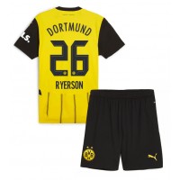 Billiga Borussia Dortmund Julian Ryerson #26 Barnkläder Hemma fotbollskläder till baby 2024-25 Kortärmad (+ Korta byxor)